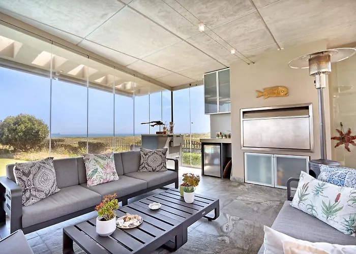 Atlantic Blue Villa At Pilots